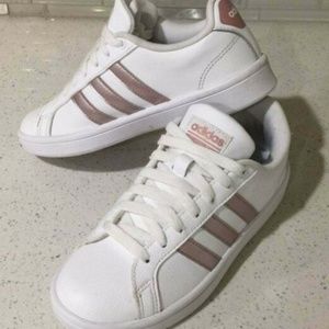 Adidas cloudfoam advantage sneaker